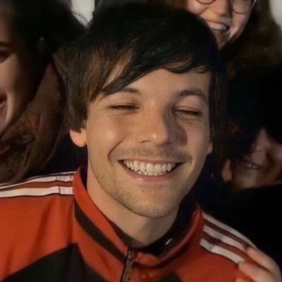 Cuenta dedicada a Louis 🛐
Siganme besties 💕
