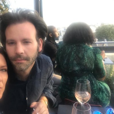 r_viotti's profile picture. 