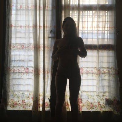 JennyMontluv's profile picture. Bby wants some more