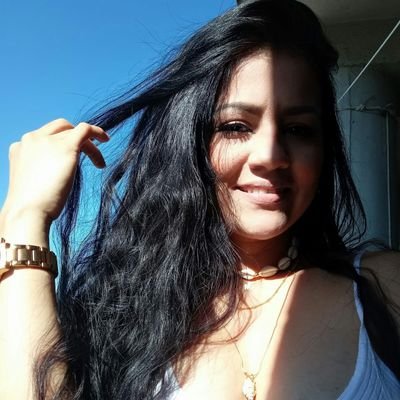 Maia272727's profile picture. Vive y deja vivír!!!