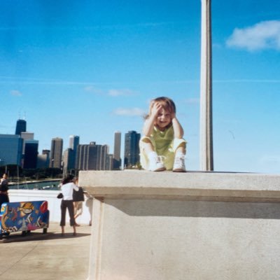 deskflowers's profile picture. she/her • blue raft on the blue sea