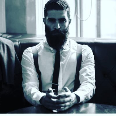 Mehmet52851832's profile picture. Bazıları yavaş yürür ama asla geri adım atmaz.