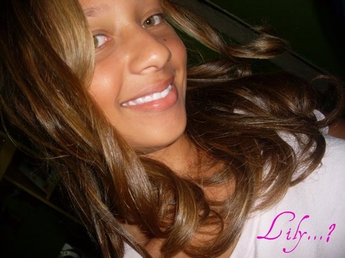 Nαõ soou peerfeeitα, neiim doonα dα veerdαdee.
Maaiis, soouu doonα dee miim, doonα dαss miinhαs voontααdees. (LLL
