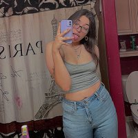 reese :) (@reesemolina_) 's Twitter Profile