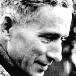 varakatapiola's profile picture. 