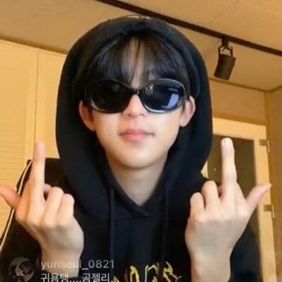 ✨she/her✨ exchange student in Thailand 🇹🇭 you can also call me สายนํ้า