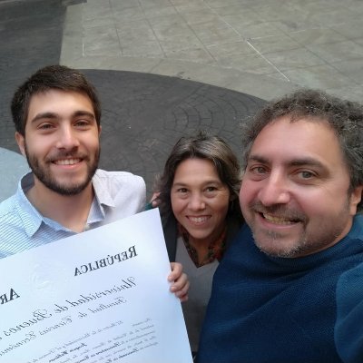 Economista y doctorando en economía (UBA y @IELAT_UAH ), investigador CONICET en @cedes_org , profesor de macro, malabarista, cuervo.