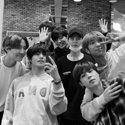 BTSIS7130613's profile picture. 2 Admis, Only Army's, nuestra prioridad es BTS, los defenderemos no importa nada.
▪︎Amate a ti mismo antes de amar a otra persona
    -BTS