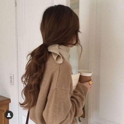 . شاء القدر بأن يكون نصف عذابي حياةً دون أمي .