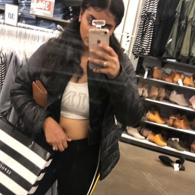 RosalynMendez19's profile picture. 18+ Financial Dominatrix. Dms are open
PayPal: roserosalyn780@gmail.com