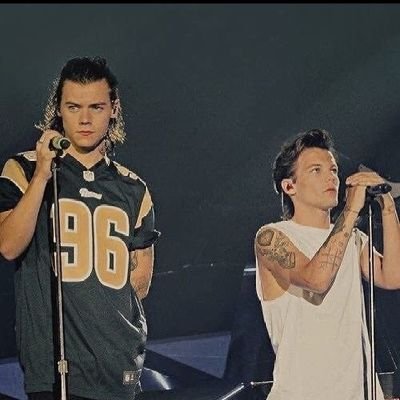 Licaa96's profile picture. ❤NIALL✨ LIAM ✨ZAYN ✨LOUIS ✨HARRY❤️

SUPERNATURAL FOR FOREVER💕 {HUNTER} 🖤

👻    

        💙💚