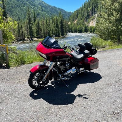 Grew up a Farmer, potatoes , wheat, Toro Rep. 30 Years. Former GC Superintendent, 10 Years. Harley’s. RZR Adventures. Powder Hound. Proud Father of 3 Boys. 😍