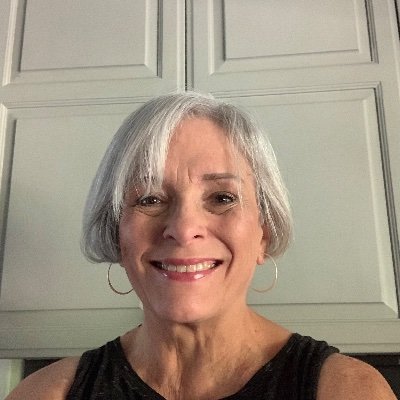 Poshmark Ambassador 💥. Poshmark@rustichinge. I am a wife, Mom, Grandma, and Great-grandma!!! I love all arts and crafts, thrifting, and Poshing.