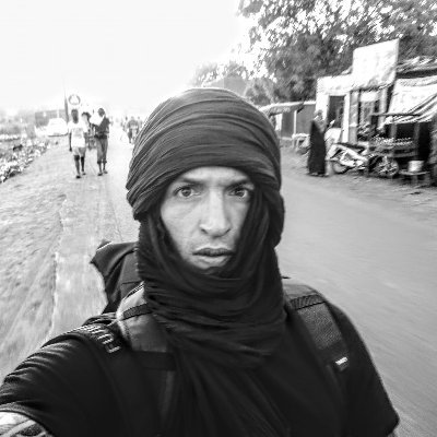 Né à Rome en 1988. #Journaliste, reporter et #photographe freelance basé à #Dakar. L'#Afrique est presque toute ma vie. Co-fondateur de @fadacollective
