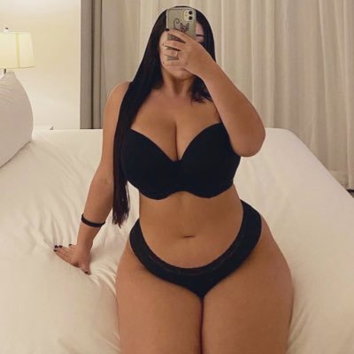 ✨secret account✨ 26⚡️Bisexual 🤤 I have a bf but I need a bestie who wants to do gay shit on the low 💘😈💙