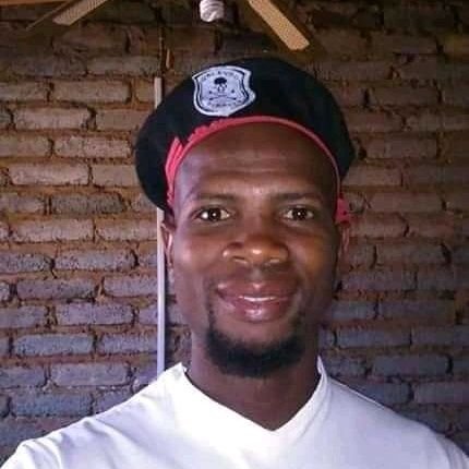 a wise man always changes his mind, God for us all and guluva for himself, love them all but trust no one.#bhekihlalo