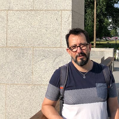 EdGal64's profile picture. UI/UX & Service Design @TSBBerlin /@citylabberlin ~ Entwickeln von Zukunftsvisionen für Verwaltungsinnovation ist meine Leidenschaft ✡️🏳️‍🌈