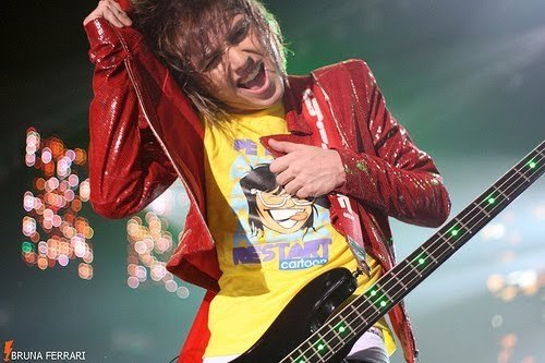 Fã Clube(ñ oficializado) dedicado ao @pelanzarestart da banda Restart. Criado:25.06.11 / @headspaula