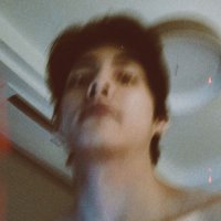 BEAR🐻 (@v__kmthyng) 's Twitter Profile