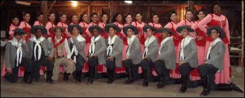 O elenco juvenil do Centro de Tradições Gauchas Campeiros do Sul, da cidade de Alvorada - Grupo OS CAMPEIROS!