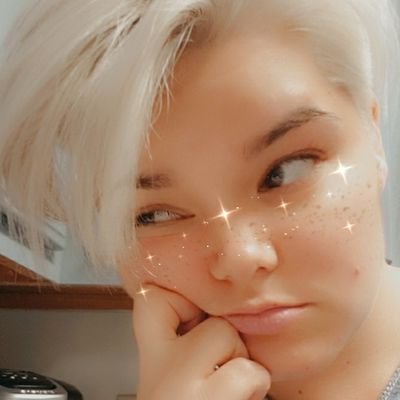 Zabeth_Rose's profile picture. I found a story that I love and hate. I found this story within me and I hope when I'm done with it someone finds some peace in the paper too.