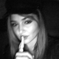 Gecenin kızı (@momosmyy) 's Twitter Profile Photo