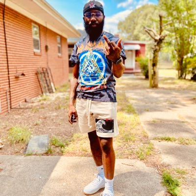 Photographer 📸|| Videographer 🎥 || Instagram: @shotby1take__