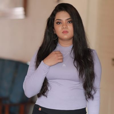 Meenaks05000497's profile picture. Actress of Malayalam Movie industry
Mammooka fangirl