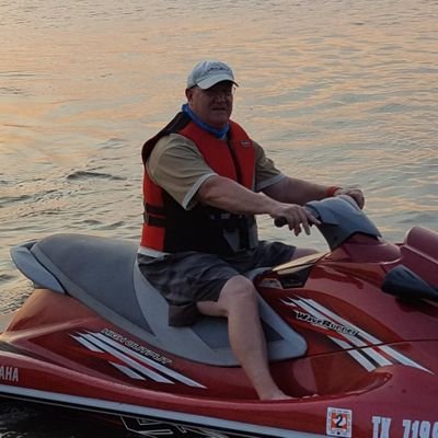 Krusscience's profile picture. Husband, Dad, Christian, Teacher