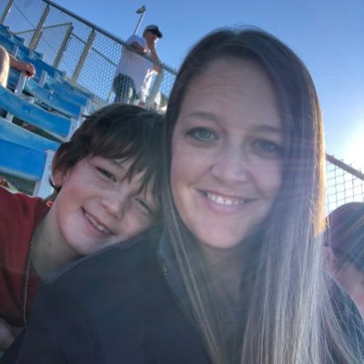 AshleeTally1's profile picture. Wife, Mom to 4, First Grade Teacher