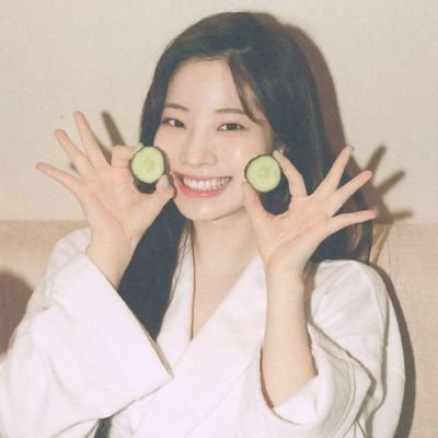 dahyunstan11's profile picture. Cancer ♋ Been a stan since 2019 💫 TWICE 💕 13 💥 BI 🌈