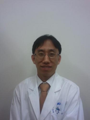소아청소년정신과의사....고등부교사