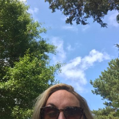 t_sler's profile picture. make happy