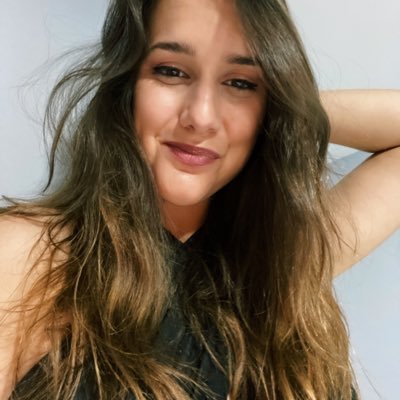 evalopez94's profile picture. 