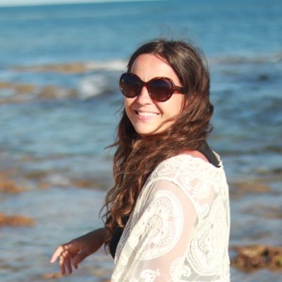 MayteActriz's profile picture. actriz & productora teatral & leonesa.Con 2 shows en cartelera en gira por España, asesorias y cursos Producción de artes escénicas @bululu2120 y online en AIAE