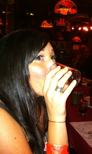 whit199's profile picture. ...lady in the streets, but a freak in the tweets.....