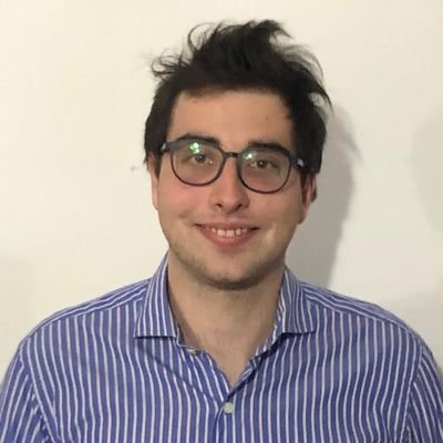 Zarateño, 27 años.
Contador Público, Bostero.
La única lucha que se pierde es la que se abandona.