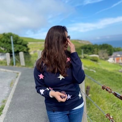 Lover of blueberry ice cream and staunch supporter of naps. 🛸 Bloopers & scene! Pakistani. Shia. 🇵🇰🇬🇧