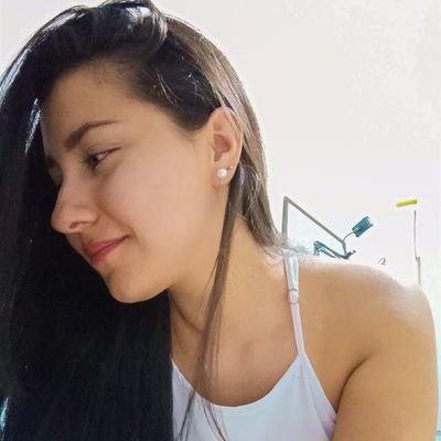 Nathaly Sotomayor Ampudia 🌙 Profile