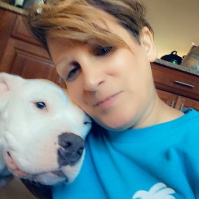 Gamer, NY Giant fan, mom,GOT and TWD addict, Pitbull (the breed) lover