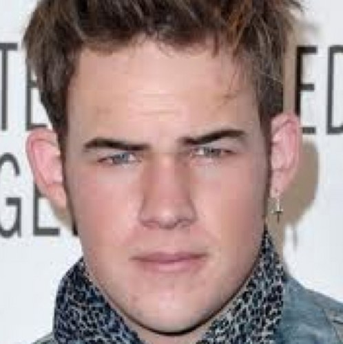 Hails1013's profile picture. Hi im Madi im a huge james durban fan i saw him in santa cruz and yes,ill still love you tommarow☮❤