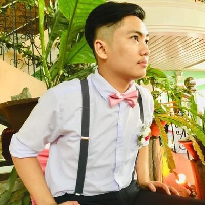 MarkCruz0111's profile picture. 