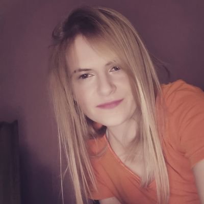 evoneznambogumi's profile picture. 