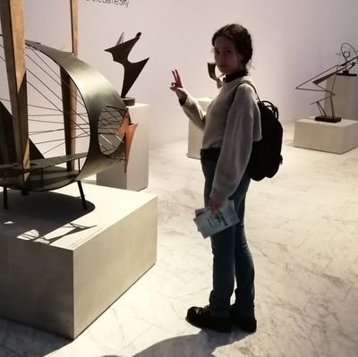 cdellave's profile picture. 💭💭💭💭