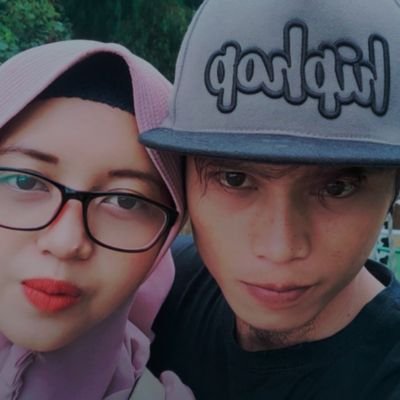 AndyniYuni's profile picture. Harus kuat
