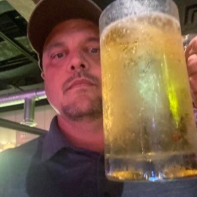 APmonster's profile picture. 