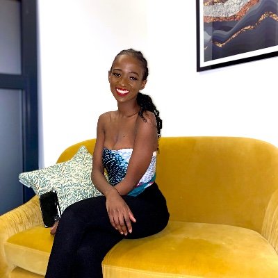 darkcocoa_t's profile picture. it’s just me 😊