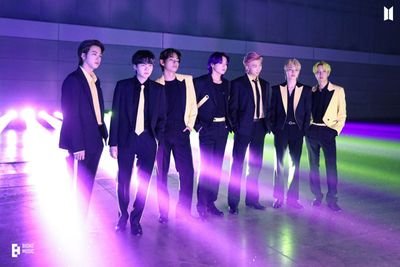 BTS 👑 forever 😍💜
Army girl 😻
