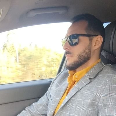 dr_Syria's profile picture. 