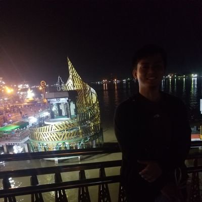 AnyenSuryanto's profile picture. 